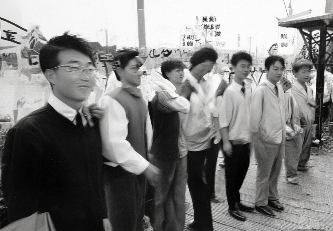 武切维奇24+15统治内线，公牛队力克骑士队取两连胜，加兰空砍35分难救主